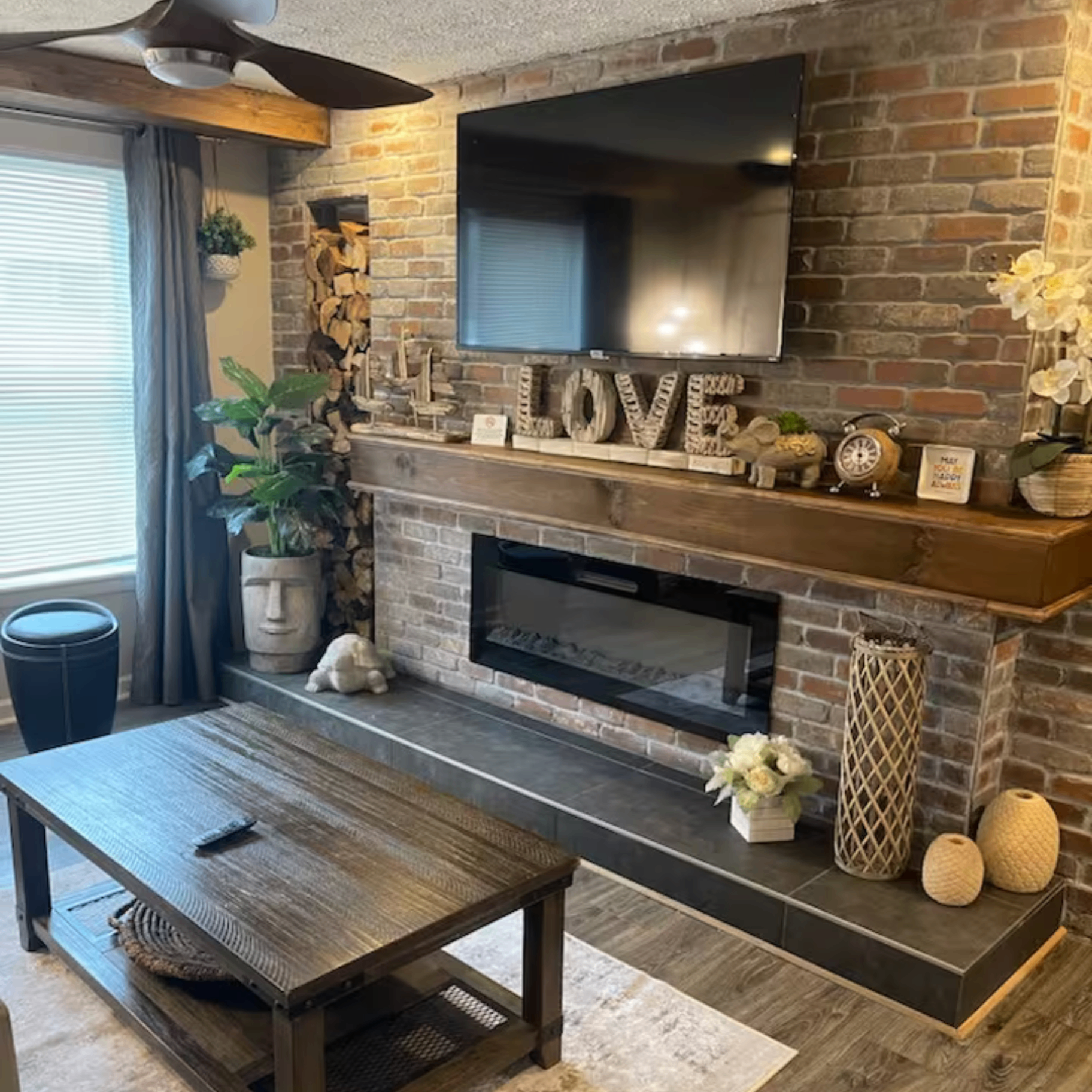 Cozy Ground Floor 2BR | Near Downtown & Stadiums — Steps from Downtown Atlanta & Mercedes-Benz Stadium